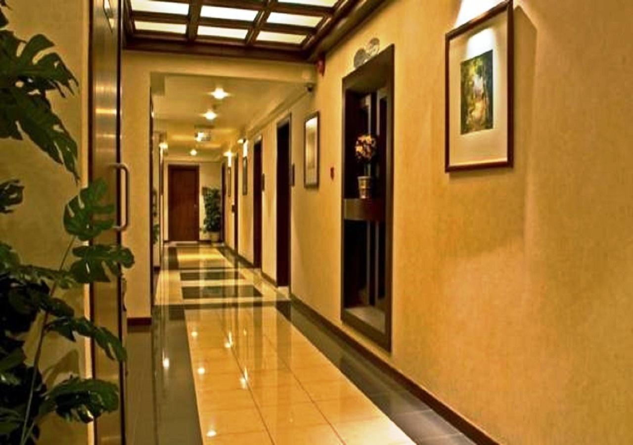 Al Faris 1 Hotel Apartments Dubái Exterior foto